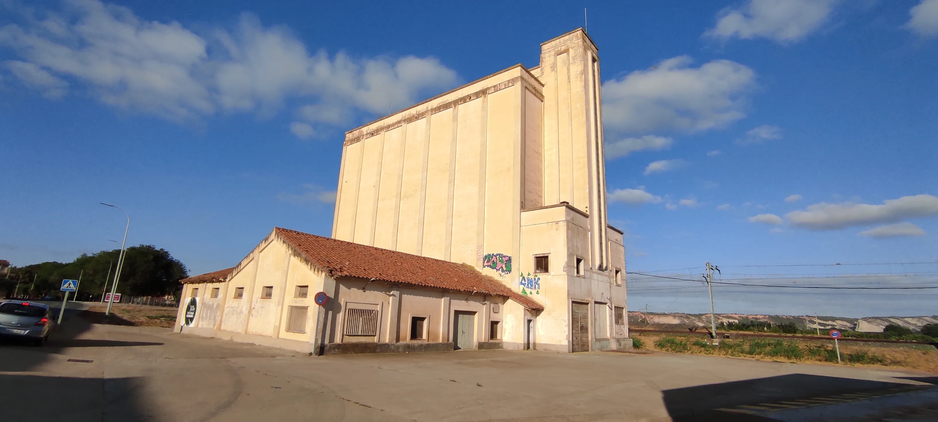 Silo antes de la restauración